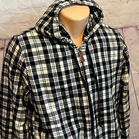LL Bean Unisex Relaxed Fit Full Zip Flannel Plaid Hooded Jacket Size Medium - Picture 2 of 15